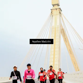 Runner Photo 8090209