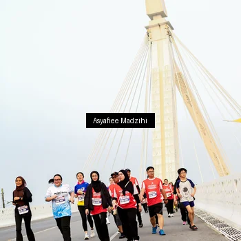 Runner Photo 8090242