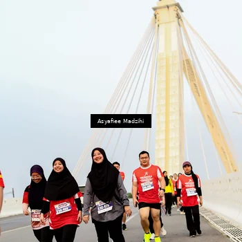 Runner Photo 8090246