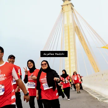Runner Photo 8090247