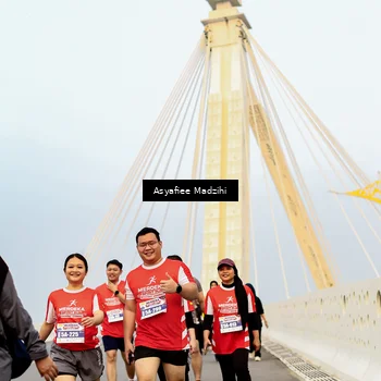 Runner Photo 8090249