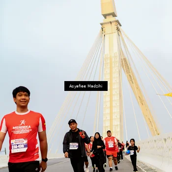 Runner Photo 8090274