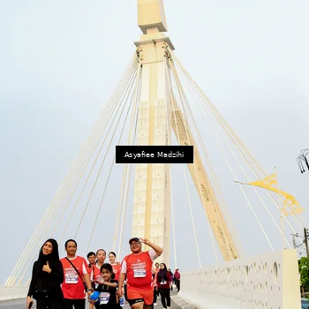 Runner Photo 8090275