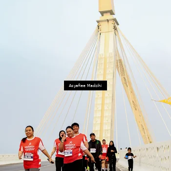 Runner Photo 8090276
