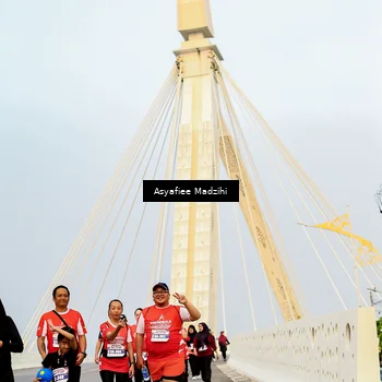 Runner Photo 8090278