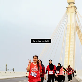Runner Photo 8090283