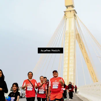 Runner Photo 8090288