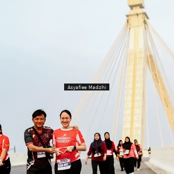 Runner Photo 8090307