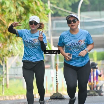 Runner Photo 8090328