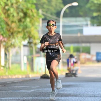 Runner Photo 8090347