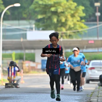 Runner Photo 8090351
