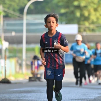 Runner Photo 8090359