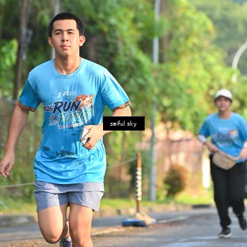 Runner Photo 8090366