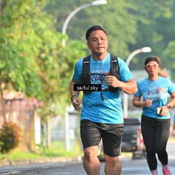 Runner Photo 8090379