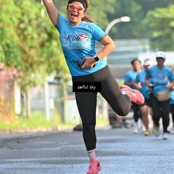 Runner Photo 8090389