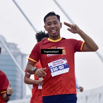 Runner Photo 8090469