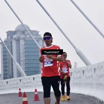 Runner Photo 8090522