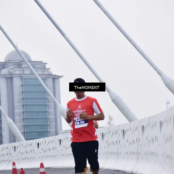 Runner Photo 8090524