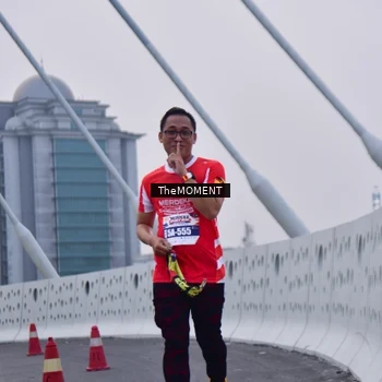 Runner Photo 8090534
