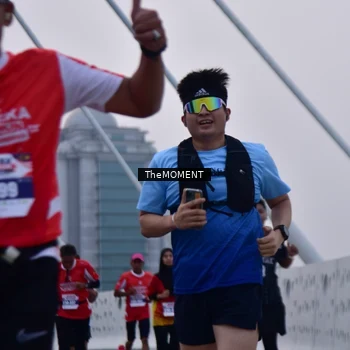 Runner Photo 8090550