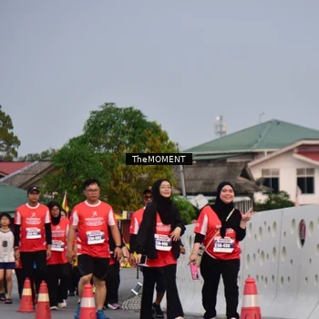 Runner Photo 8090553