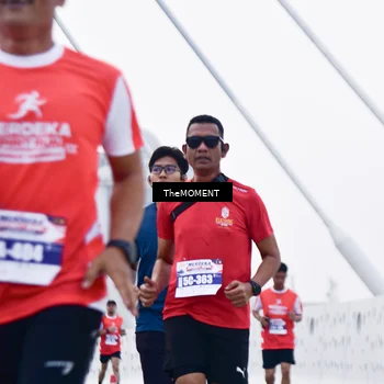 Runner Photo 8090575