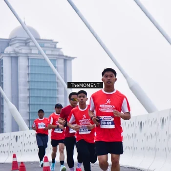 Runner Photo 8090577