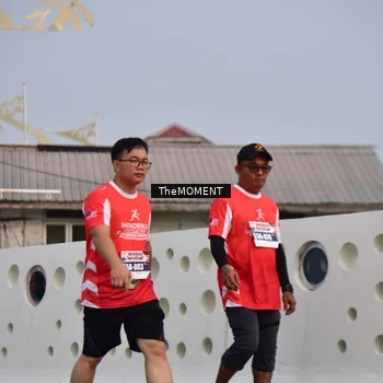 Runner Photo 8090582