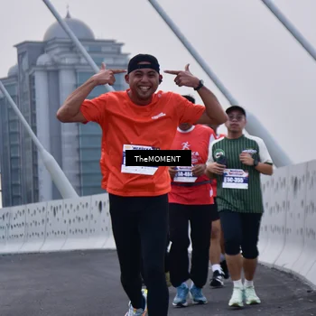 Runner Photo 8090594