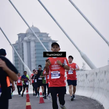 Runner Photo 8090598