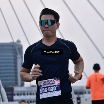 Runner Photo 8090616