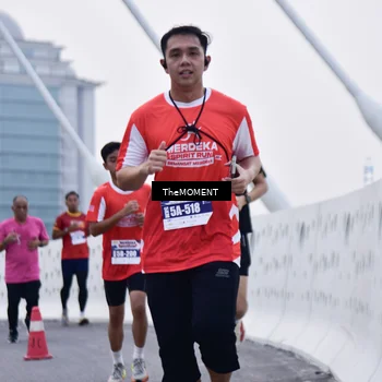 Runner Photo 8090628