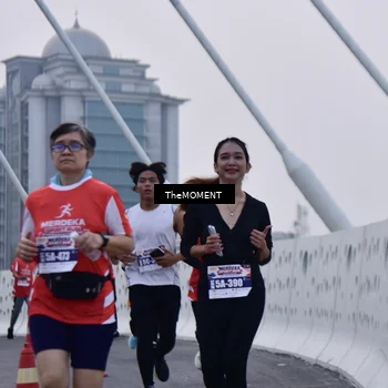 Runner Photo 8090638