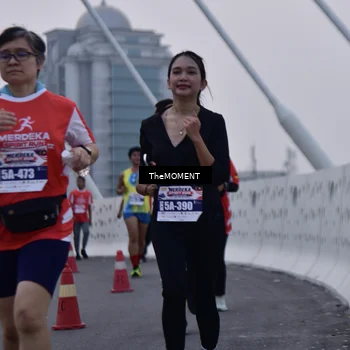 Runner Photo 8090639