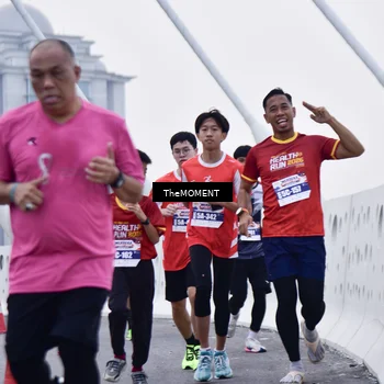 Runner Photo 8090648
