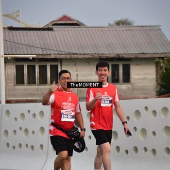 Runner Photo 8090658