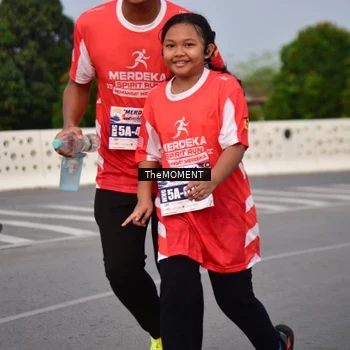 Runner Photo 8090662