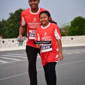 Runner Photo 8090663