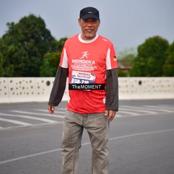 Runner Photo 8090669