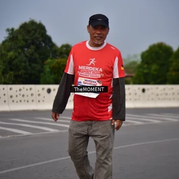 Runner Photo 8090673