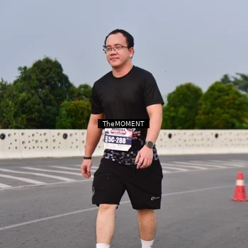 Runner Photo 8090677