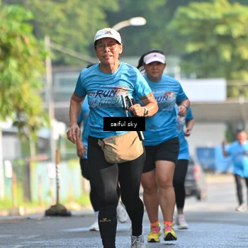 Runner Photo 8090692