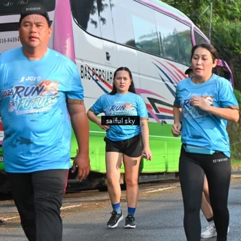 Runner Photo 8090730
