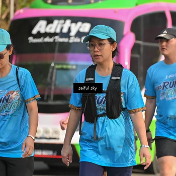 Runner Photo 8090813