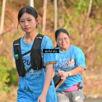 Runner Photo 8090843