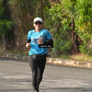 Runner Photo 8090888
