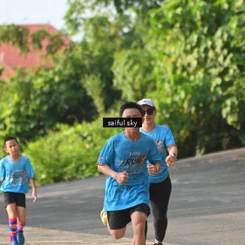 Runner Photo 8090921