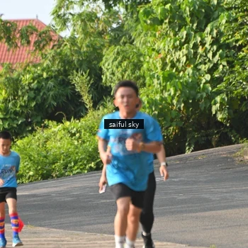 Runner Photo 8090924