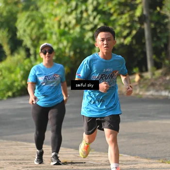 Runner Photo 8090928