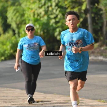 Runner Photo 8090930